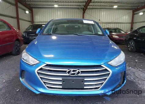 2017 Hyundai Elantra Se z USA, uszkodzony, nr VIN 5NPD74LFXHH209586